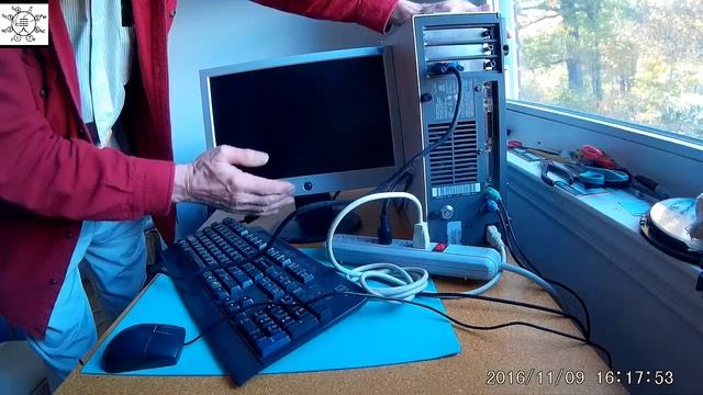 Fireworks: IBM PS/2 Model 50Z Computer смотреть онлайн