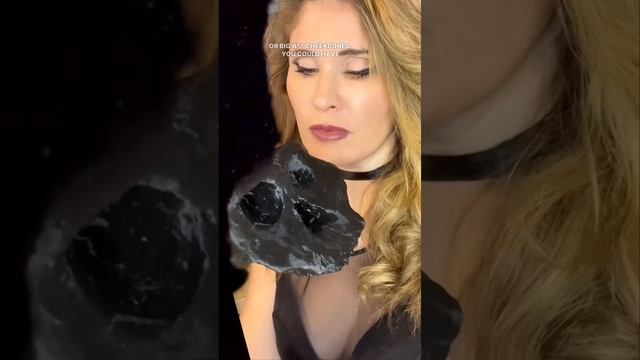 Happy #FossilFriday! Meet Black Skull, AKA Paranthropus aethiopicus смотреть онлайн