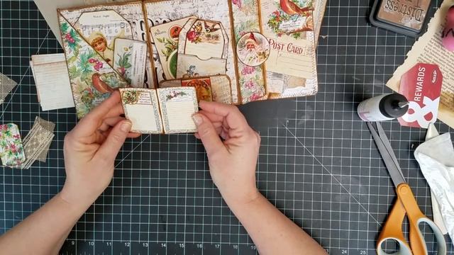 Christmas in July - Ephemera Stuffed Christmas Card, Part 2 смотреть онлайн