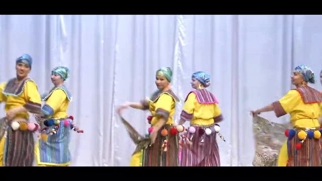 Алжирский кабиль. Группа миксдэнс 