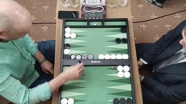 Гран-При России. 1 раунд. Матч до 7 очков. Тимур Азизов (белые) - Сергей Ерохин (чёрные) смотреть онлайн