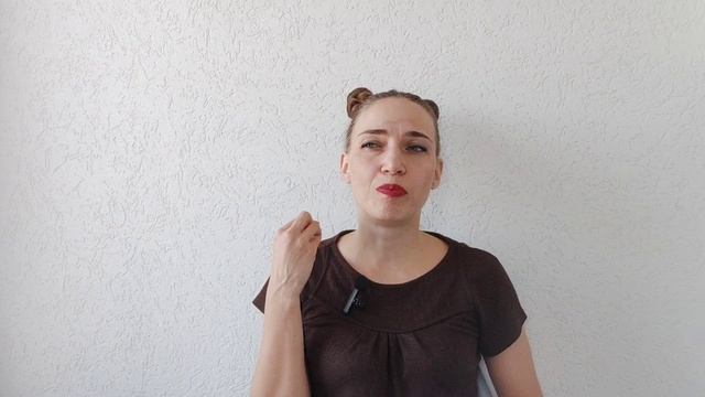 Подросток сидит в комнате играет в компьютер и не с кем не разговаривает. 🔗🖥💺