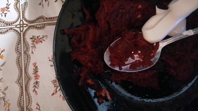 Свёкла с чесноком