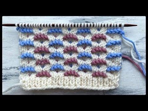 Красивый многоцветный узор спицами для вязания детских вещей.