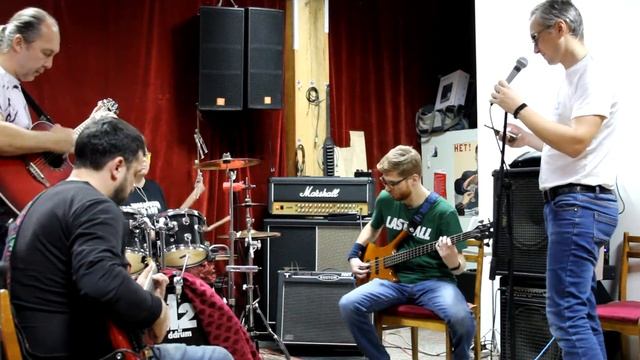 Выхода нет (гр. Икарусы - репа) смотреть онлайн