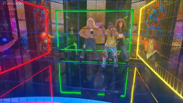 Rai-Elle Williams sings Raps Mash Up of Doo Wop/Lost Ones No X Factor 2017 Live Show Week 1Saturday смотреть онлайн