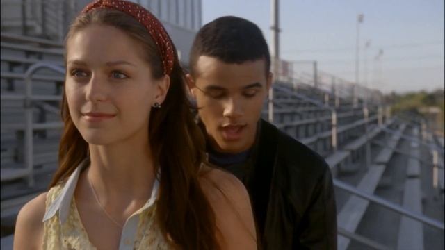 Melissa Benoist, Jacob Artist – Crazy/U Drive Me Crazy (From "Glee: Season Four") (Full Performance смотреть онлайн