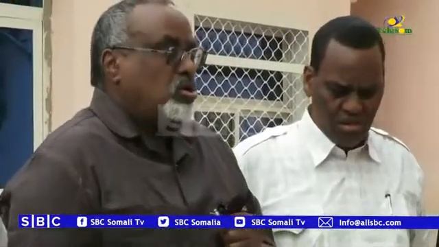 madaxweynaha mamulka hirshabele ayyaa kulan xasaaasi ah la qaatay hayadaha samafalka baladweyne смотреть онлайн