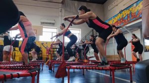 Тренировки продолжаются ДЖАМПИНГ он такой😊👏