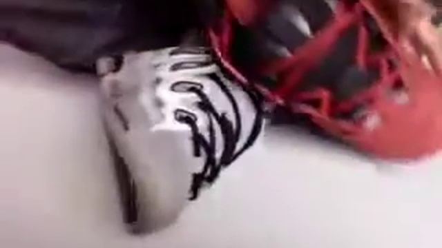 Osiris D3-2001 red grey смотреть онлайн