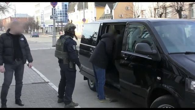 В Ивановской области задержали директора дорожного департамента и его заместителя