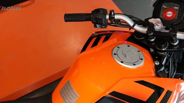 KTM 125 Duke Bs6 New model Walkaround, Review & Detailed Specifications in हिन्दी || OctaneWheels