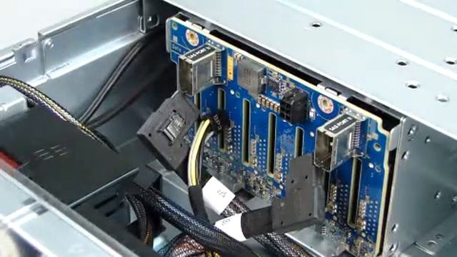 HP ProLiant DL180 Gen9 Server Remove Replace 8 SFF drive backplane смотреть онлайн