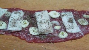 Фаршированный рулет из говядины