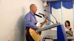 Поет Сергей Балабанов