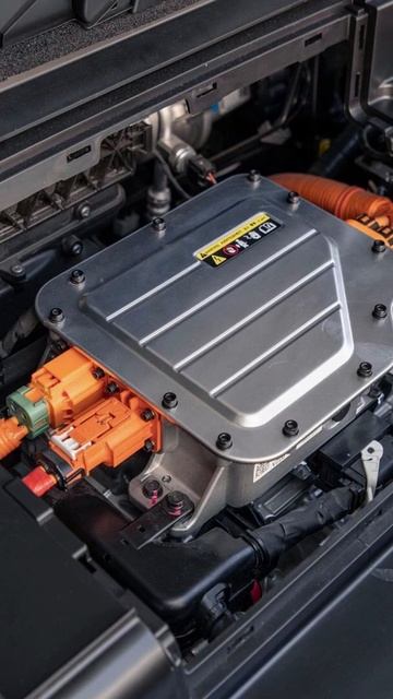 Nissan Ariya или Kia EV6.  OilCarLux 