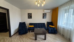 3-х комн. квартира г. Новокузнецк, ул. Новоселов 35а.