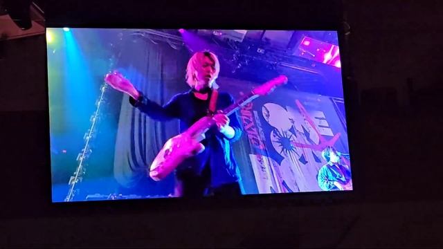 ONE OK ROCK - NEON - live @ Madison Square Garden, New York - March 17 2023 смотреть онлайн