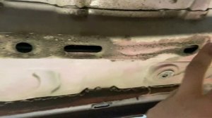 Дребезг топливных трубок PQ35 и MQB