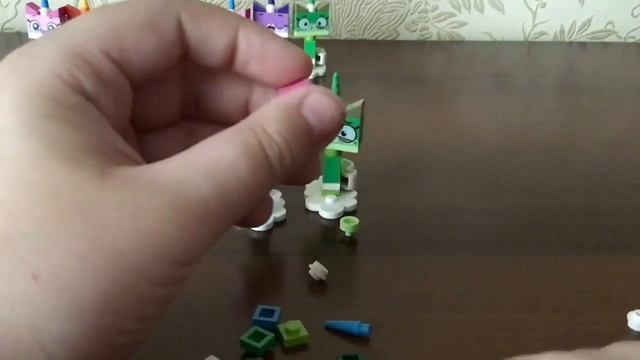 Обзор на две упаковки сборных фигурок по UniKitty (41775) смотреть онлайн