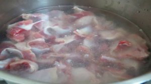 Куриные желудочки в морковном соусе