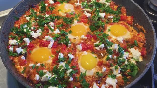 ШАКШУКА! Очень Вкусная ЯИЧНИЦА С ПОМИДОРАМИ!