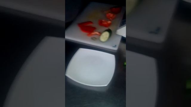 Нарезка овощей! смотреть онлайн