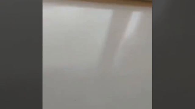 Рисунки детей оттереть теперь легко.