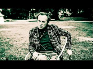 Иосиф Бродский "Уходишь осенью обратно..." Читает Павел Морозов