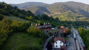 Переночевать на вокзале? Не страшно, если это вокзал в Мокра Горе!