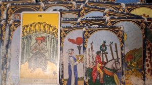 ТАРО РАСКЛАД\ ПРЕВРАЩАЮТ КРИВДУ В ПРАВДУ т. 89895342359 смс WhatsApp