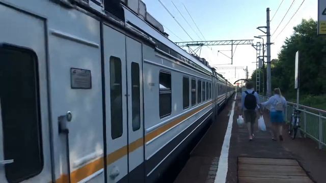 Электропоезд ЭД4М-0460 ЦППК платформа Здравница смотреть онлайн