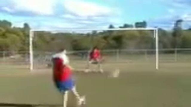 мяч в штангу смотреть онлайн