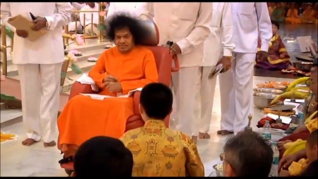 Me convertí en todo ésto_Sathya Sai Baba. смотреть онлайн