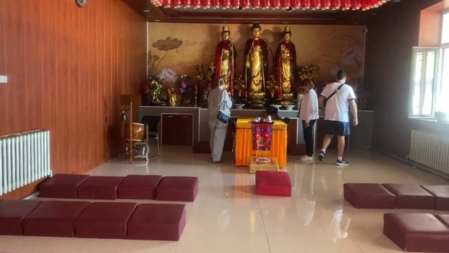 Хэйхэ Китай Не платите засомнительныеуслуги Буддийский хра смотреть онлайн