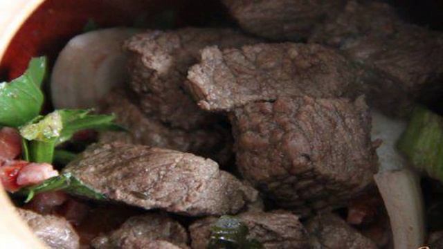 Boeuf en daube - Говядина, тушенная в вине