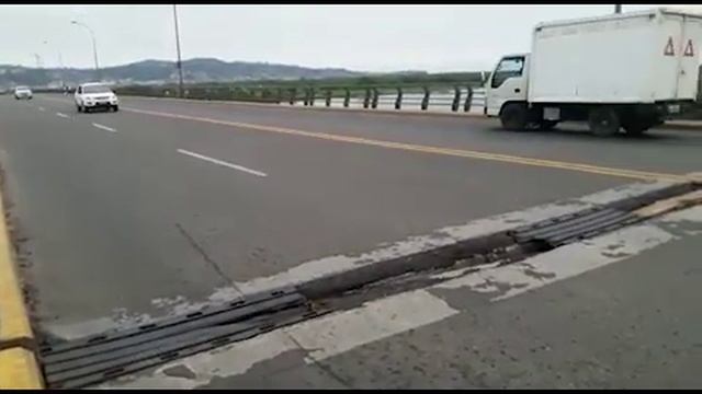 REPORTAJE PUENTE TACHINA ESMERALDAS смотреть онлайн