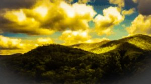 Фёдор Тютчев "Над виноградными холмами плывут златые облака..." Читает Павел Морозов