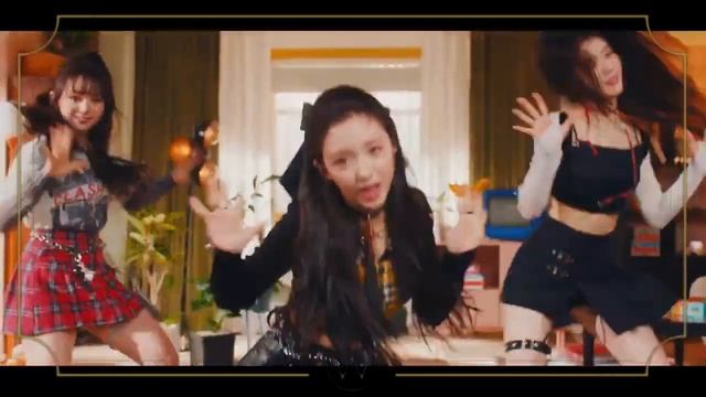 Kep1er 케플러 - Intro + WA DA DA + Dance break( Award Show Perf. Concept ) смотреть онлайн