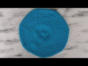 Классический берет. Вяжем спицами. Мастер класс.