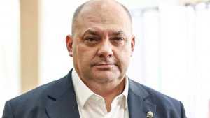 Экс-губернатора Курской области и его заместителя обвинили в хищении 1 млрд