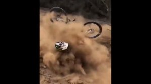 Опасные трюки и падения MTB BMX!!!!! Dangerous stunts and falls MTB BMX!!!!!