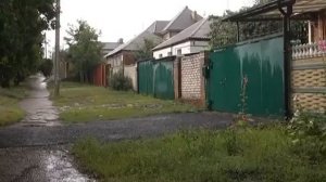 Мать бросила новорожденного на улице