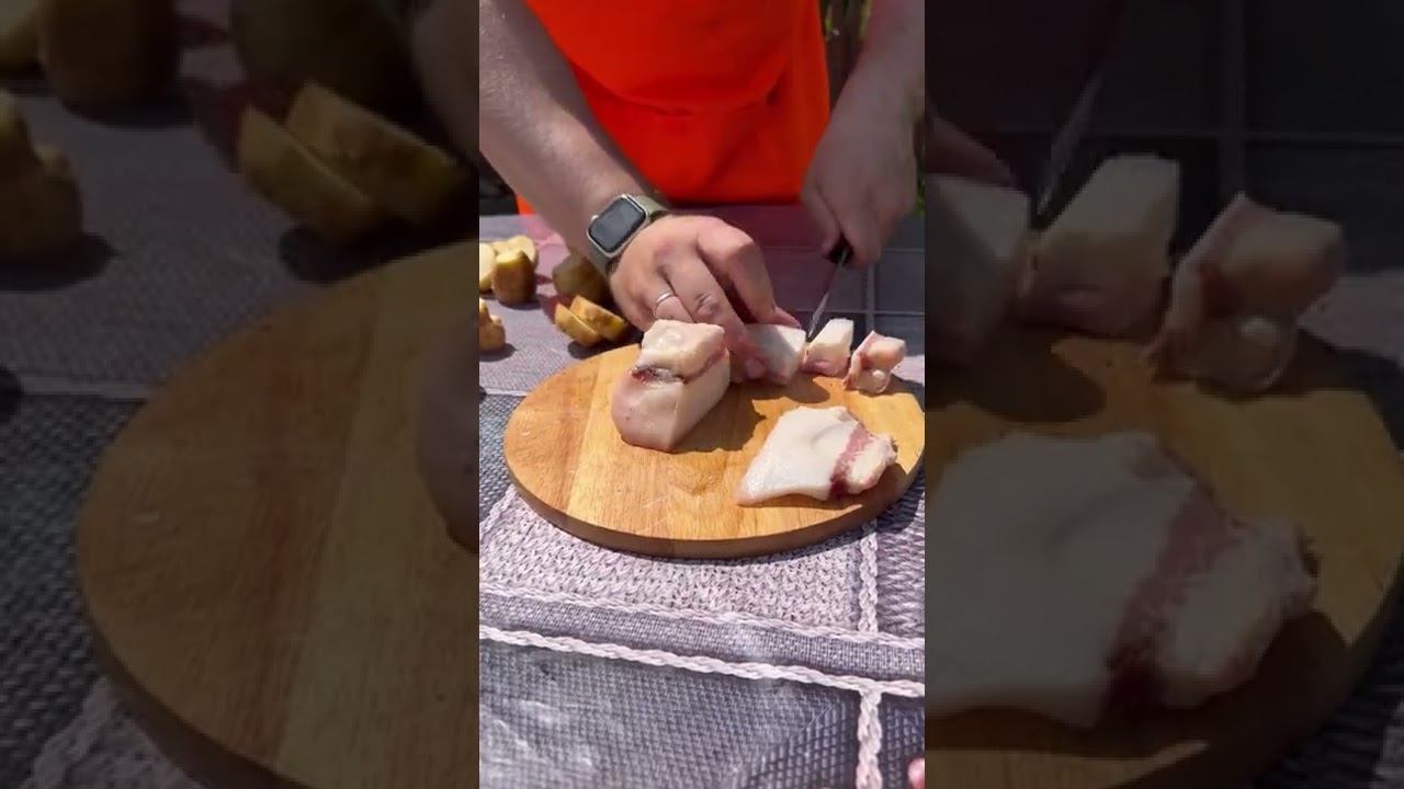 На шампуре получается самая вкусная картошка