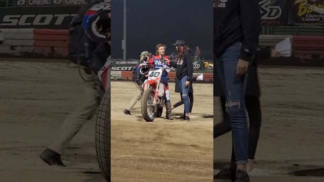 Blake Ash Podium смотреть онлайн