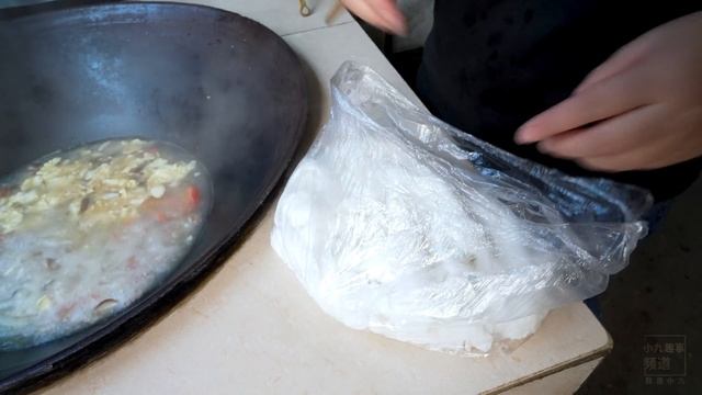 看到朋友分享美食，媳婦沒忍住，隔天就準備一盆 | See friends to share food, I want to eat, cook yourself