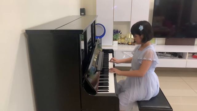 IGMF 2021 - Naomi [Age 8-9], Elementary B, Innocence by J. F. F. Burgmüller. смотреть онлайн