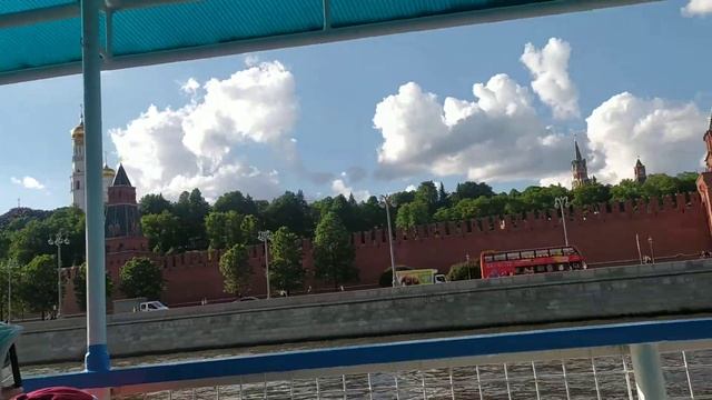 2.Парк Горького-Красная площадь. смотреть онлайн