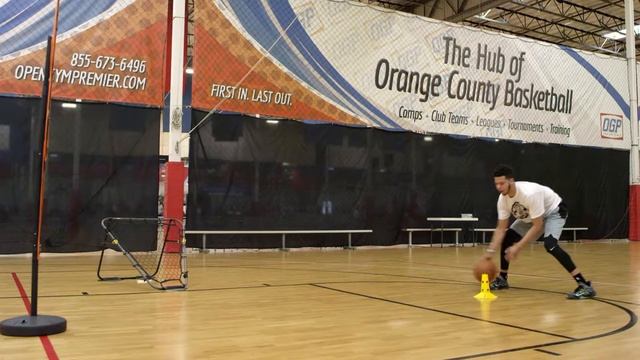 SKLZ Euro-Step Around Defender Shooting Basketball Drill смотреть онлайн