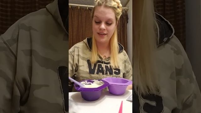 Dying my hair from bleach blonde to Purple (2 tones) Hope Brad Mondo Approves! смотреть онлайн